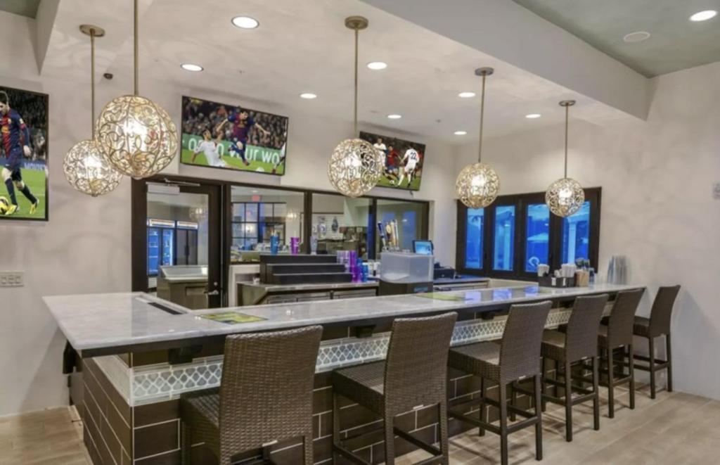 5 Bedrooms - 4,5 Bathrooms - Windsor At Westside 8928 Sa Orlando Esterno foto